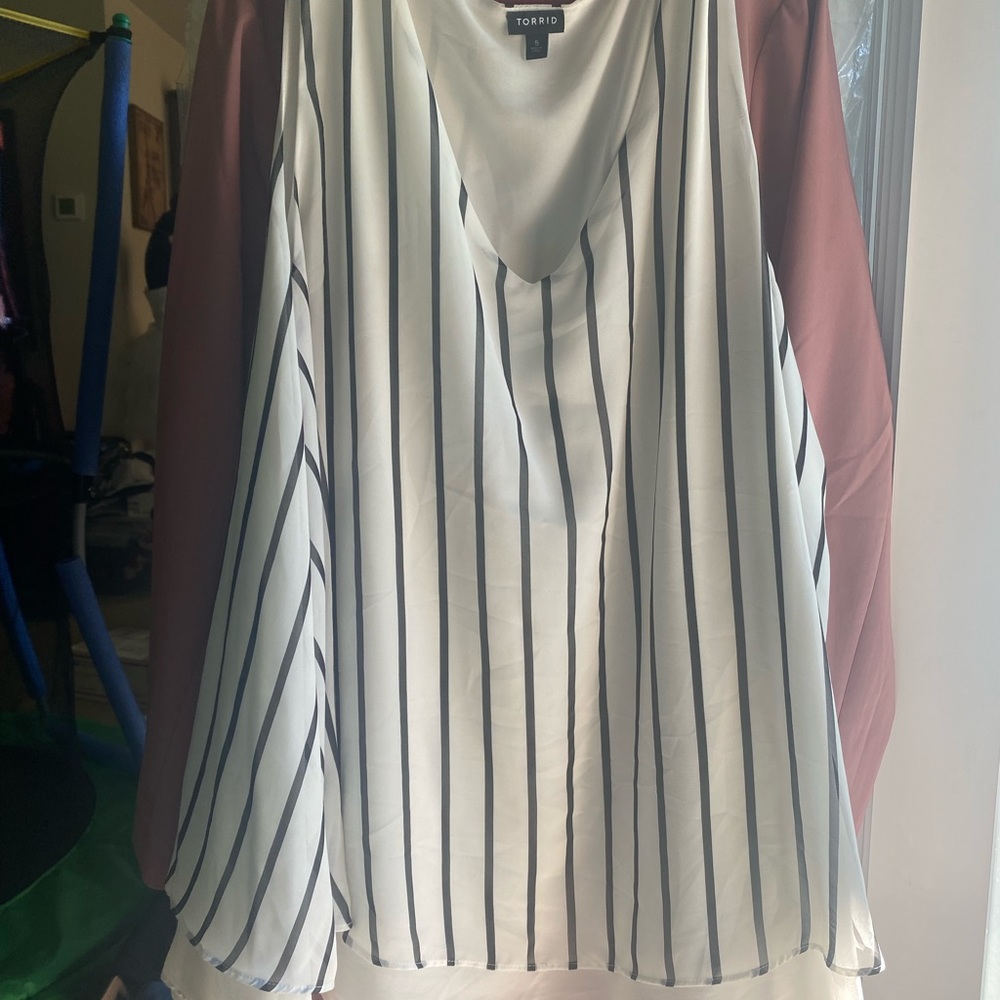 Fit and flare georgette blouse Torrid